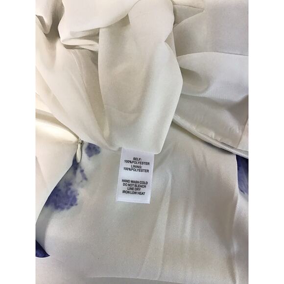 Lulus Ivory Blue Floral Print V Neck Sleeveless Dress Size M - Picture 9 of 10